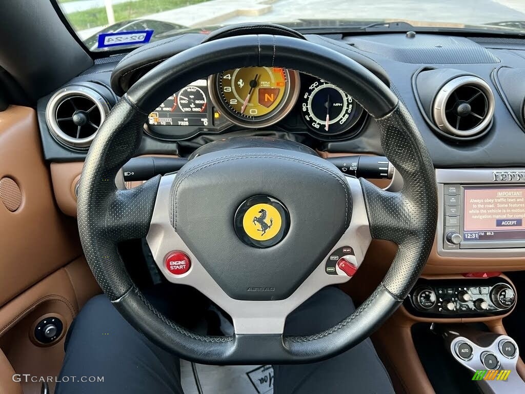 2012 Ferrari California Standard California Model Steering Wheel Photos