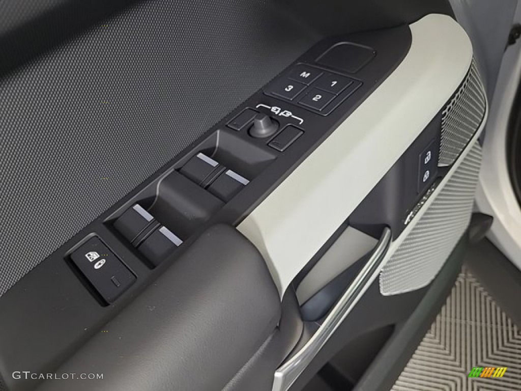 2023 Land Rover Defender 130 SE Ebony Door Panel Photo #146503495