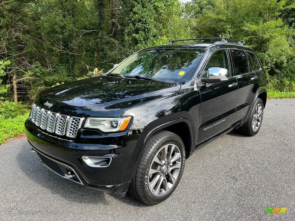 Diamond Black Crystal Pearl 2017 Jeep Grand Cherokee Overland 4x4 Exterior Photo #146503543