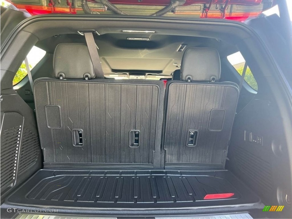 2023 GMC Yukon AT4 4WD Trunk Photo #146503981