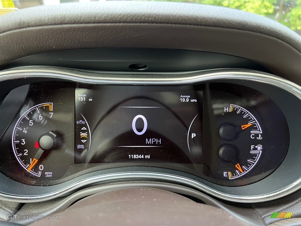 2017 Jeep Grand Cherokee Overland 4x4 Gauges Photos