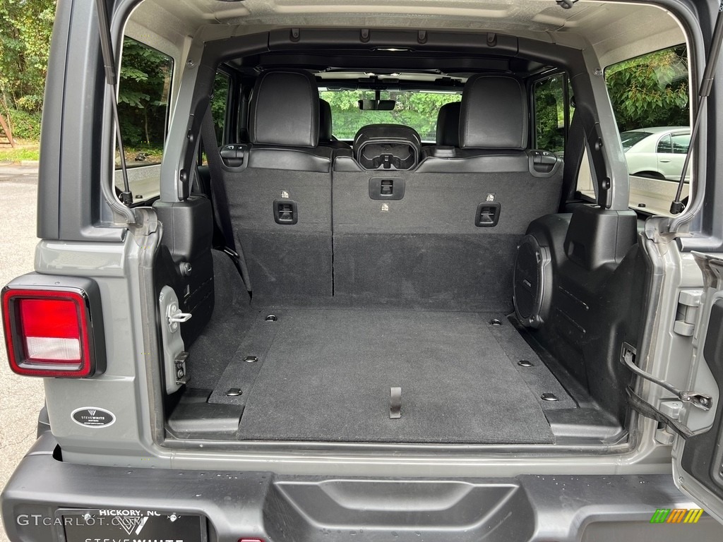 2022 Jeep Wrangler Unlimited Sahara 4x4 Trunk Photos