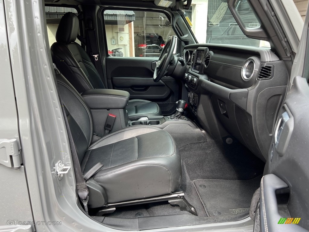 Black Interior 2022 Jeep Wrangler Unlimited Sahara 4x4 Photo #146504620