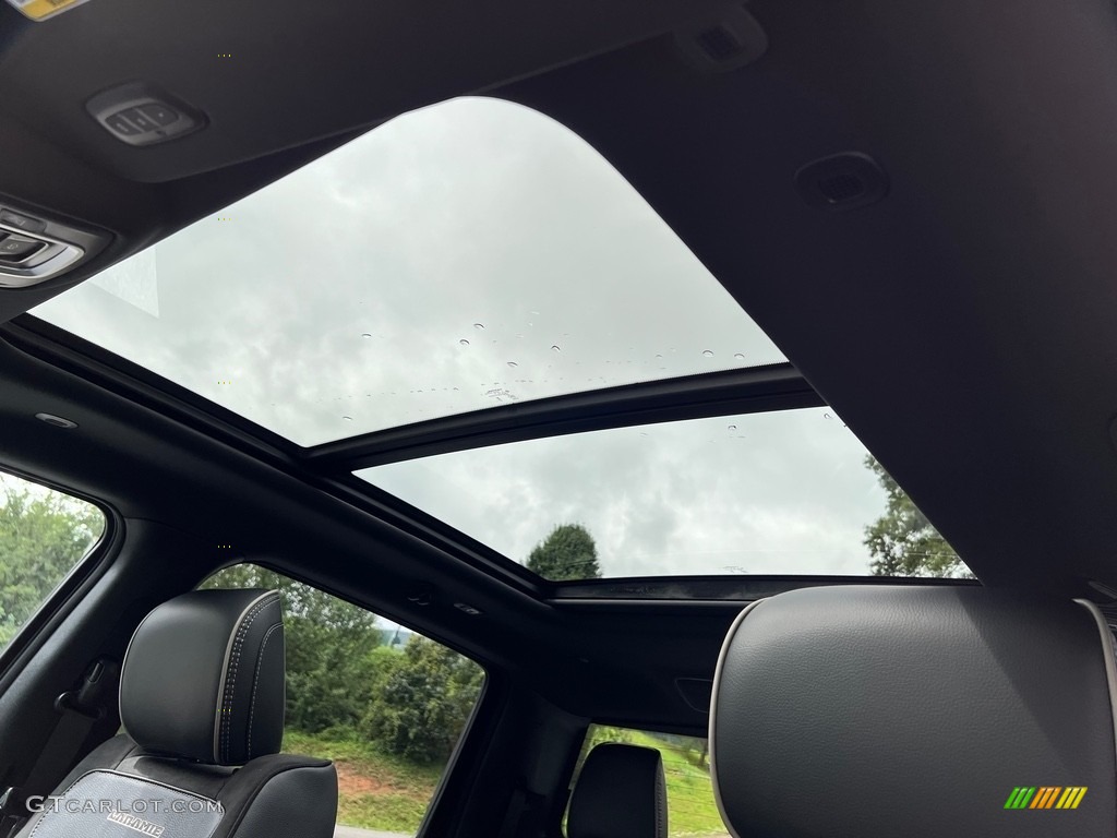 2024 Ram 1500 Laramie Crew Cab 4x4 Sunroof Photo #146505445