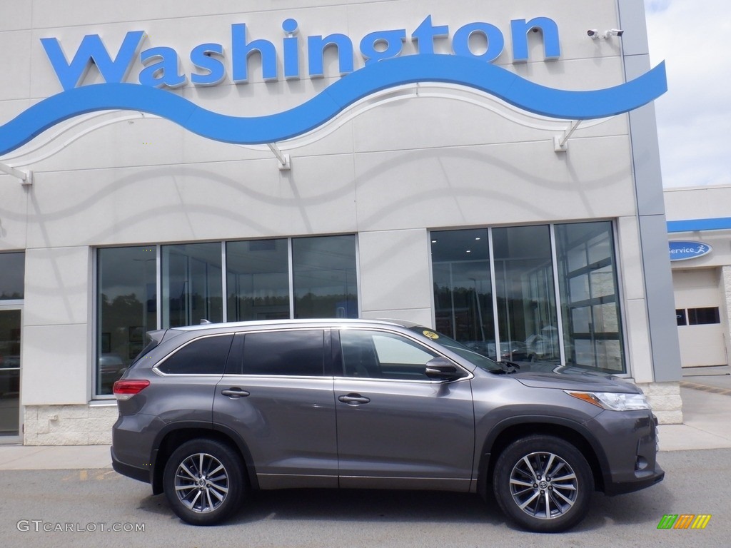 2018 Highlander XLE AWD - Predawn Gray Mica / Black photo #2