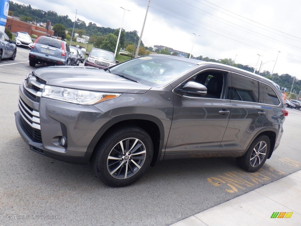 2018 Highlander XLE AWD - Predawn Gray Mica / Black photo #7