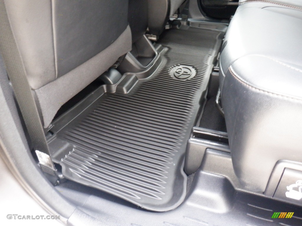 2018 Highlander XLE AWD - Predawn Gray Mica / Black photo #37