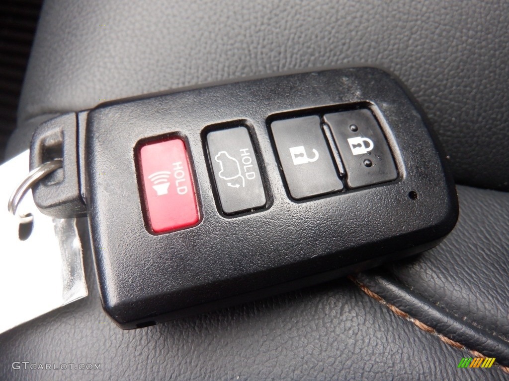 2018 Highlander XLE AWD - Predawn Gray Mica / Black photo #42