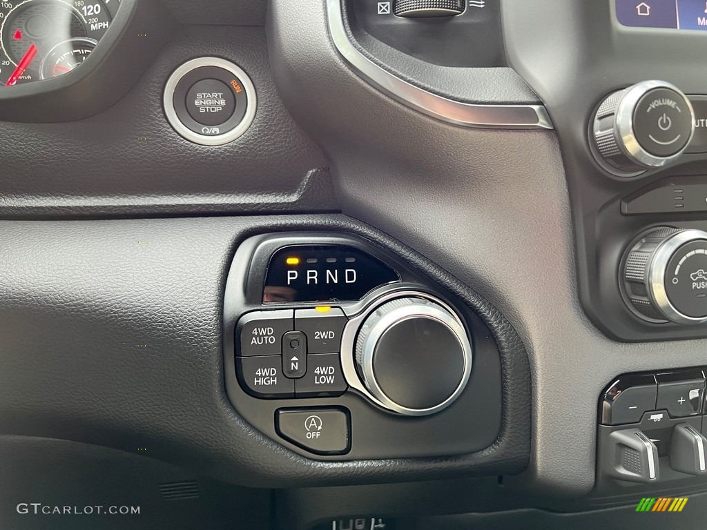 2024 Ram 1500 Big Horn Crew Cab 4x4 8 Speed Automatic Transmission Photo #146507374
