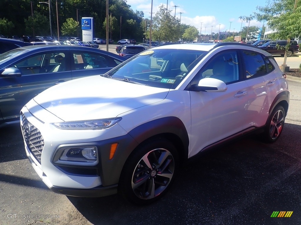 Chalk White Hyundai Kona