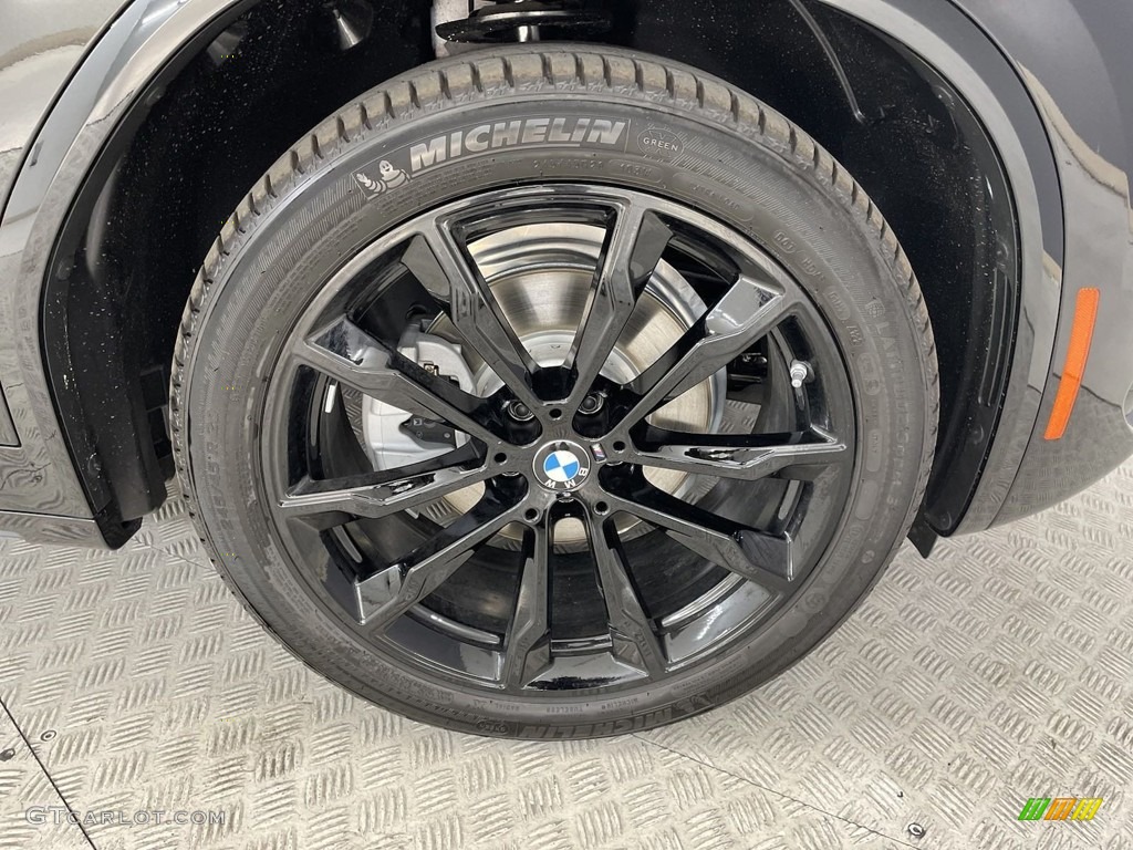 2023 BMW X3 sDrive30i Wheel Photos