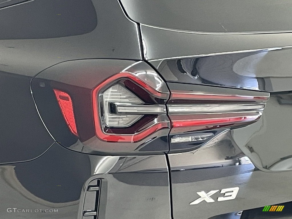 2023 X3 sDrive30i - Black Sapphire Metallic / Tacora Red photo #6