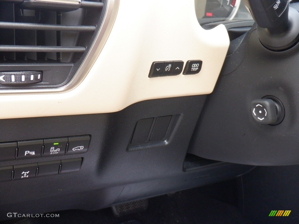 2015 NX 200t AWD - Matador Red Mica / Creme photo #23