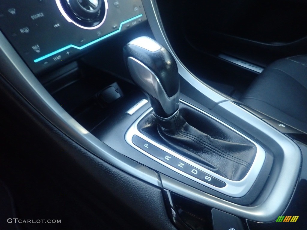 2015 Fusion Titanium AWD - Oxford White / Charcoal Black photo #24