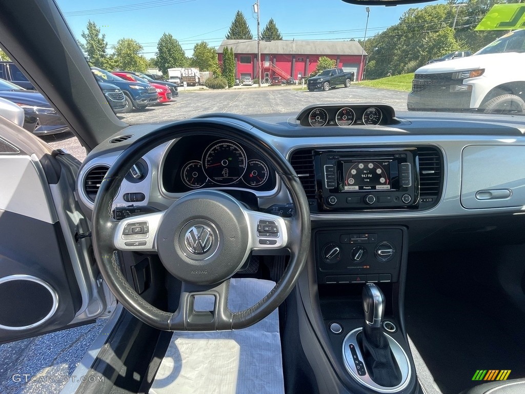 2015 Beetle TDI - Reflex Silver Metallic / Titan Black photo #17