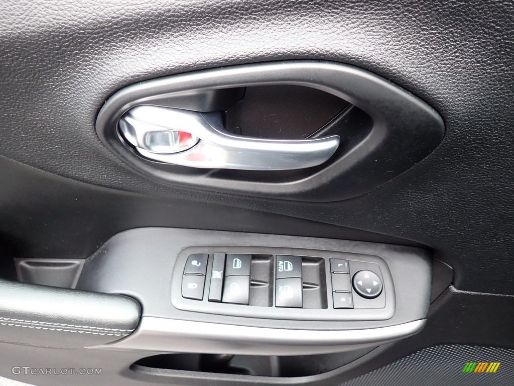 2021 Jeep Cherokee Latitude Lux 4x4 Black Door Panel Photo #146511683