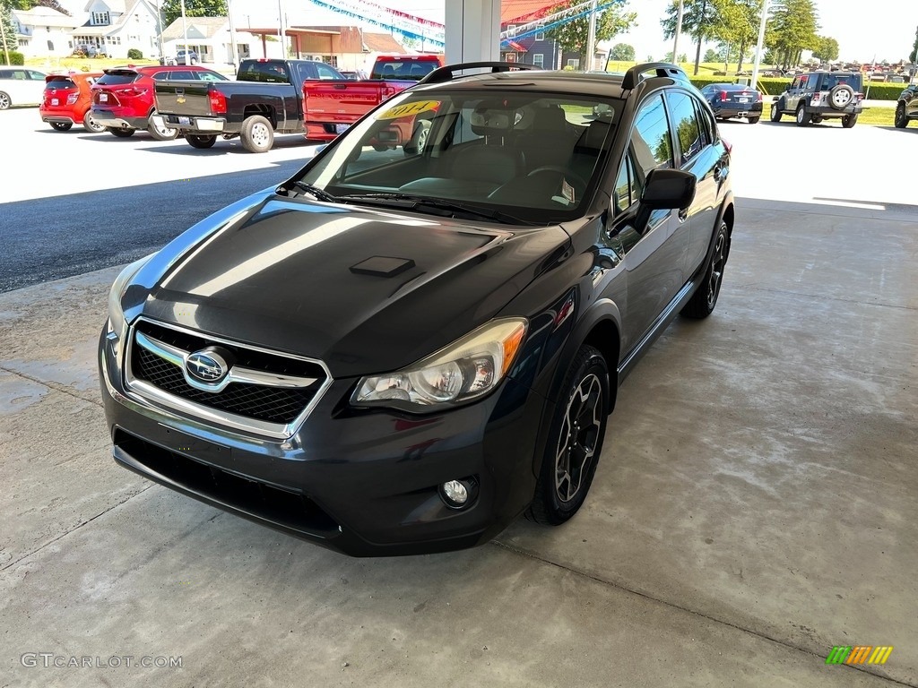 2014 XV Crosstrek 2.0i Limited - Dark Gray Metallic / Black photo #2