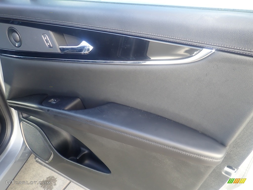 2022 Lincoln Nautilus Standard Ebony Door Panel Photo #146512471