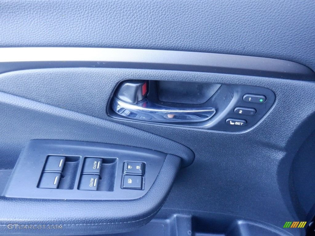 2020 Pilot EX-L AWD - Crystal Black Pearl / Black photo #12