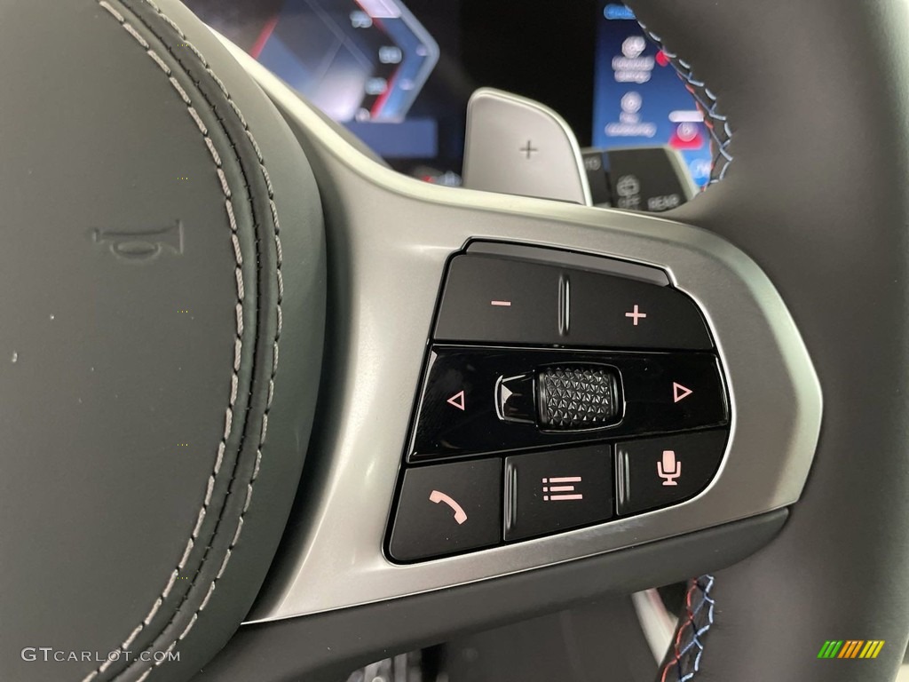 2024 BMW X5 M60i Steering Wheel Photos