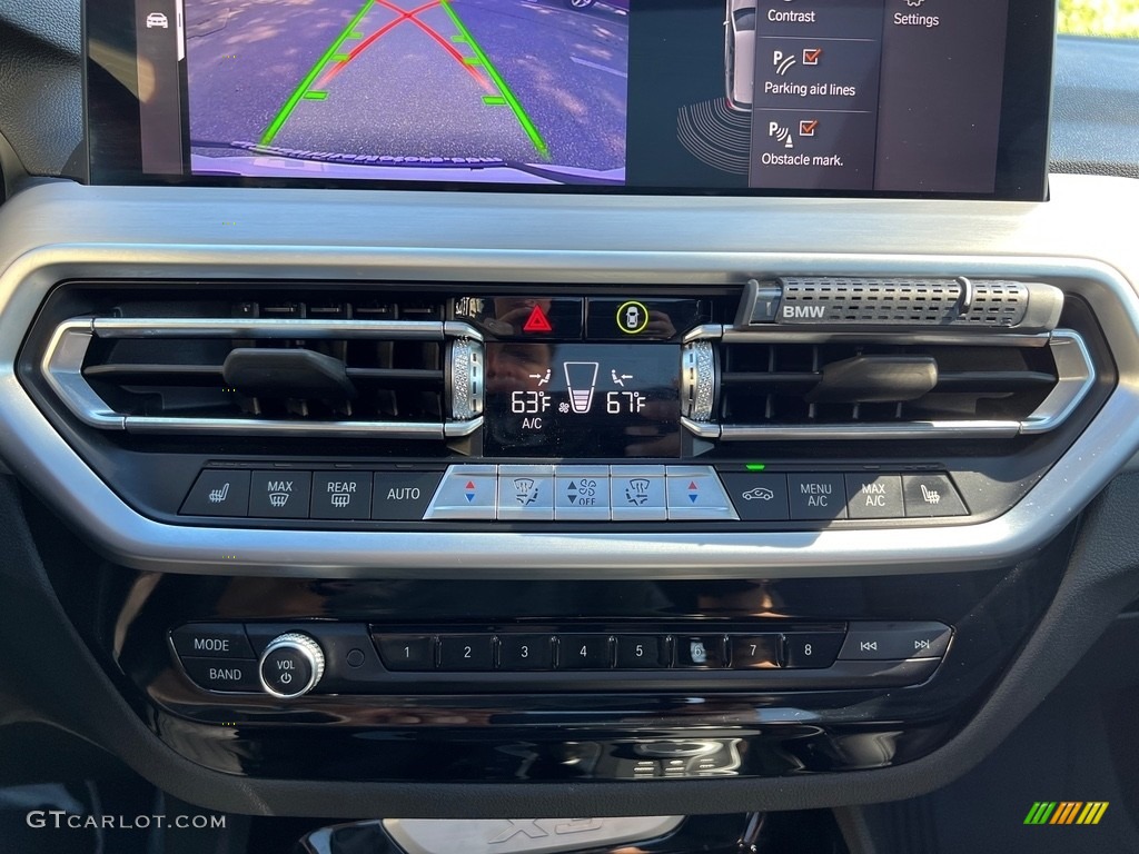 2022 BMW X3 xDrive30i Controls Photos