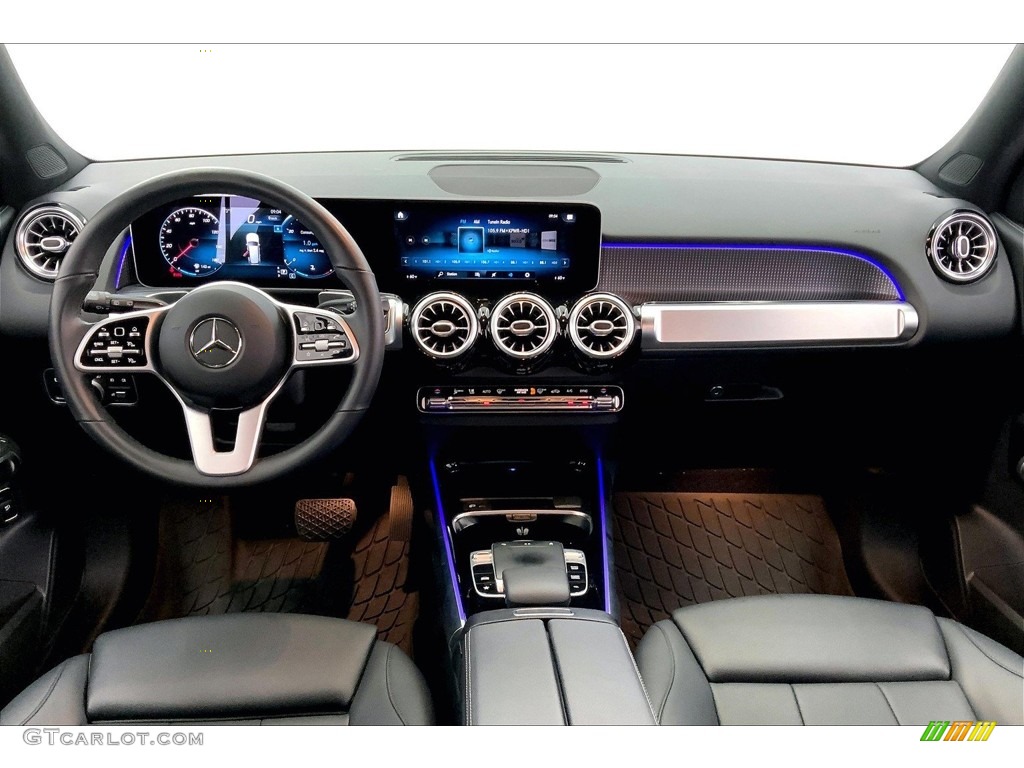 2020 Mercedes-Benz GLB 250 Black Dashboard Photo #146513909