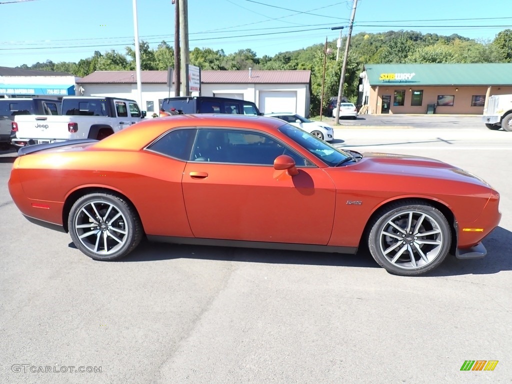 Sinamon Stick 2023 Dodge Challenger R/T Plus Exterior Photo #146514425