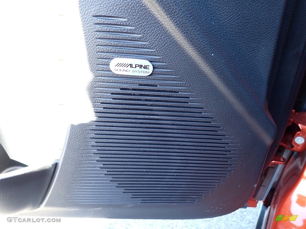 2023 Challenger R/T Plus - Sinamon Stick / Black photo #15