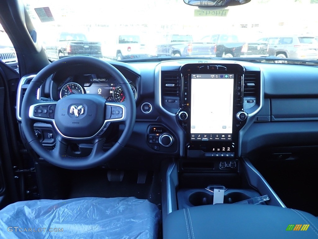 2024 Ram 1500 Big Horn Crew Cab 4x4 Black Dashboard Photo #146515529