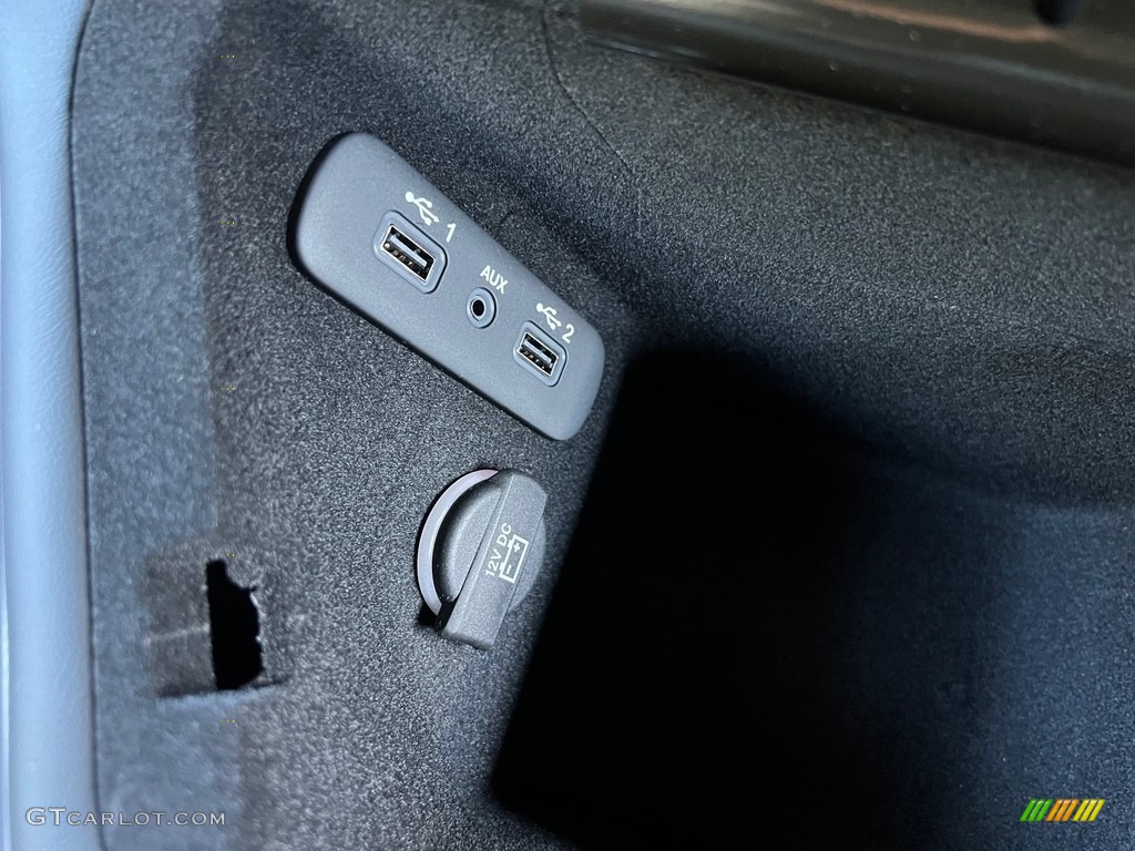 2023 Challenger R/T Shaker - Destroyer Grey / Black photo #24