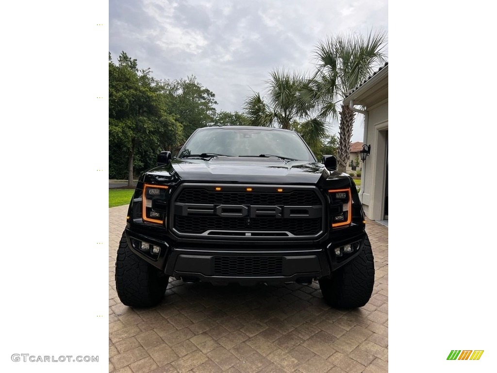 2017 F150 SVT Raptor SuperCrew 4x4 - Shadow Black / Black photo #10