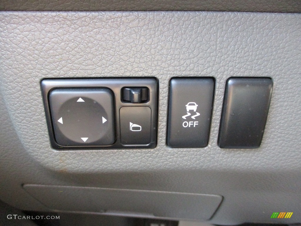 2020 Nissan NV 3500 HD SV Passenger Controls Photo #146517232