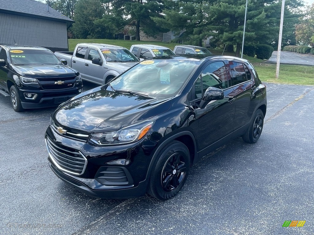 2020 Trax LS - Mosaic Black Metallic / Jet Black photo #2