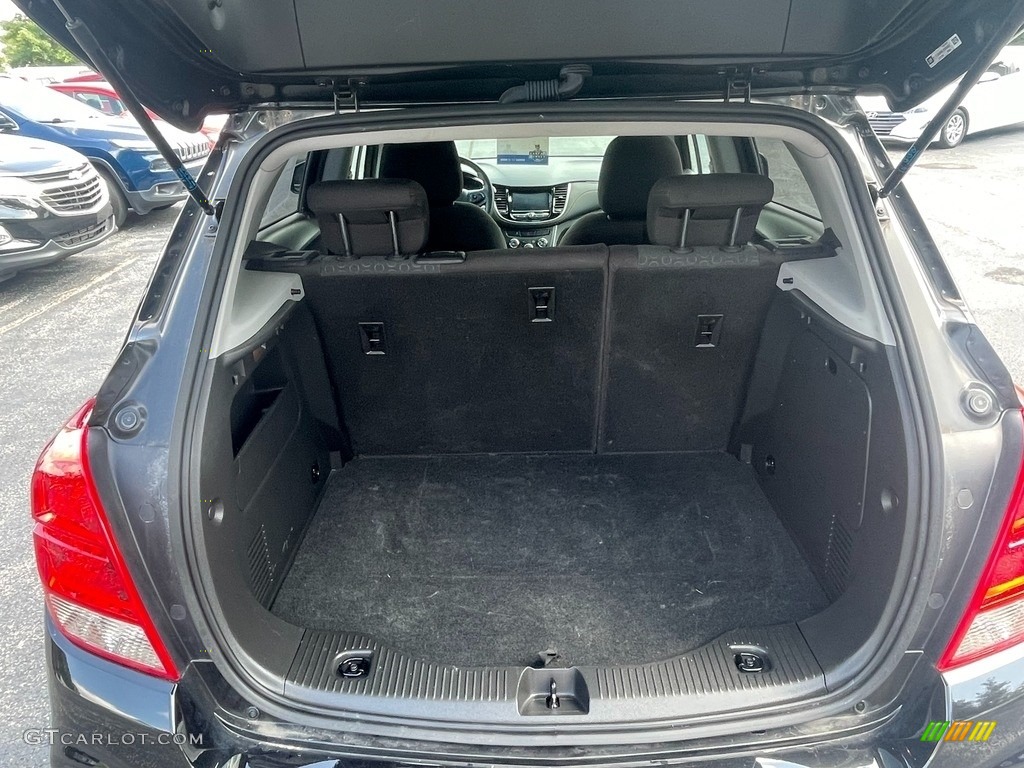 2020 Trax LS - Mosaic Black Metallic / Jet Black photo #5