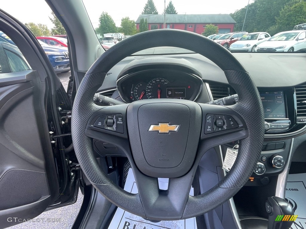 2020 Trax LS - Mosaic Black Metallic / Jet Black photo #18