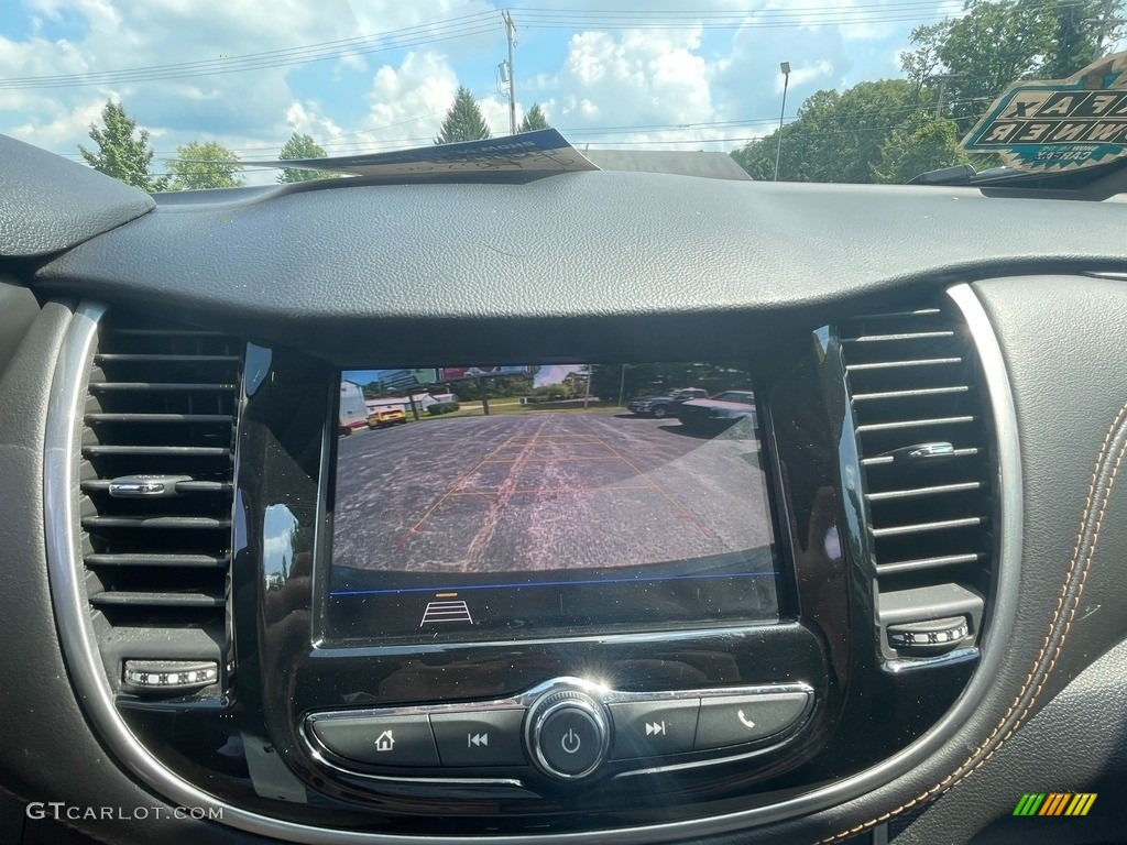 2020 Trax LS - Mosaic Black Metallic / Jet Black photo #24
