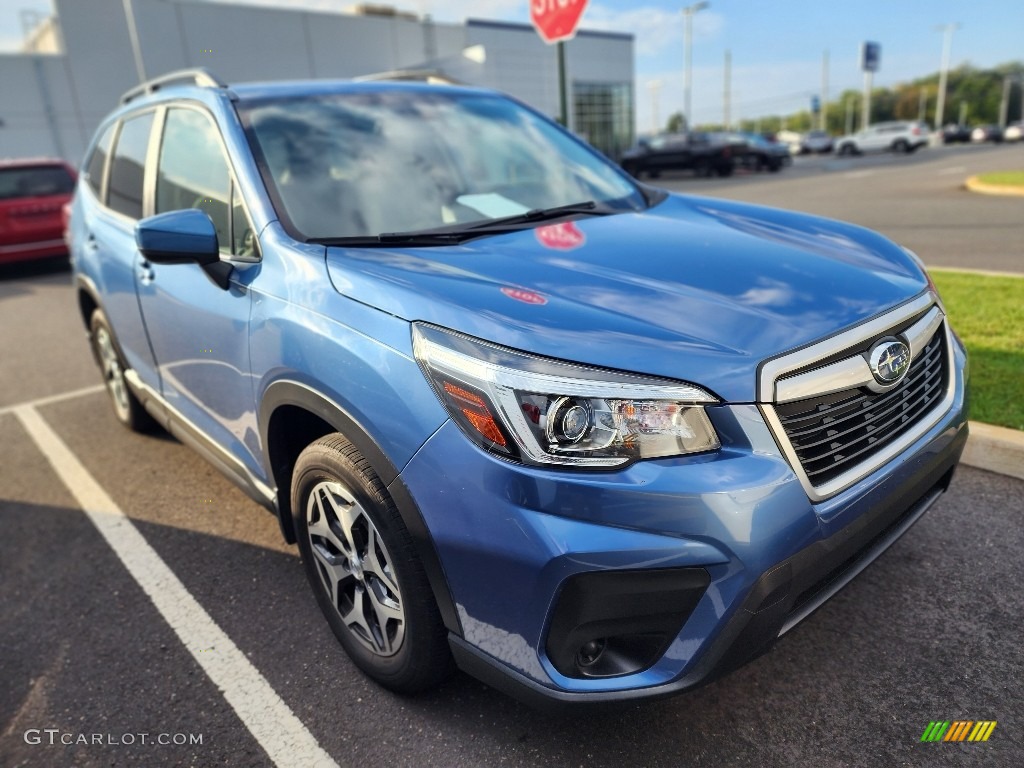 2020 Forester 2.5i Premium - Horizon Blue Pearl / Gray photo #2