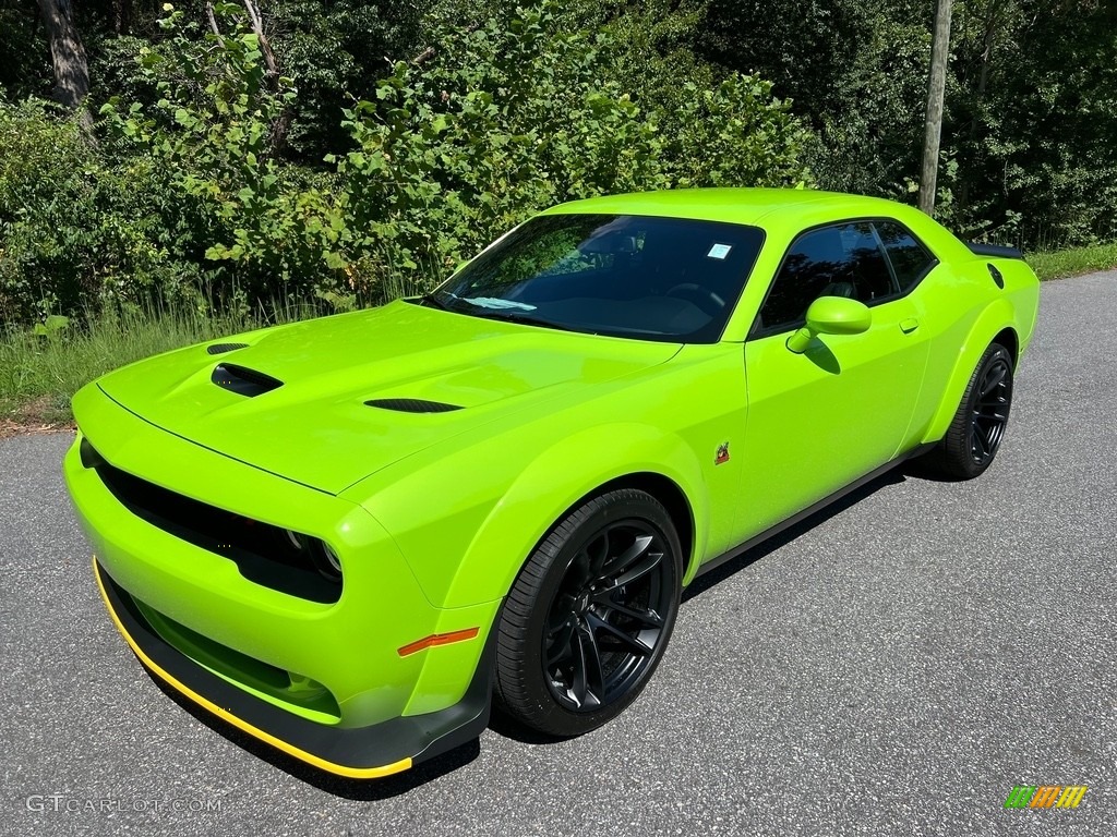 Sublime 2023 Dodge Challenger R/T Scat Pack Widebody Exterior Photo #146519405
