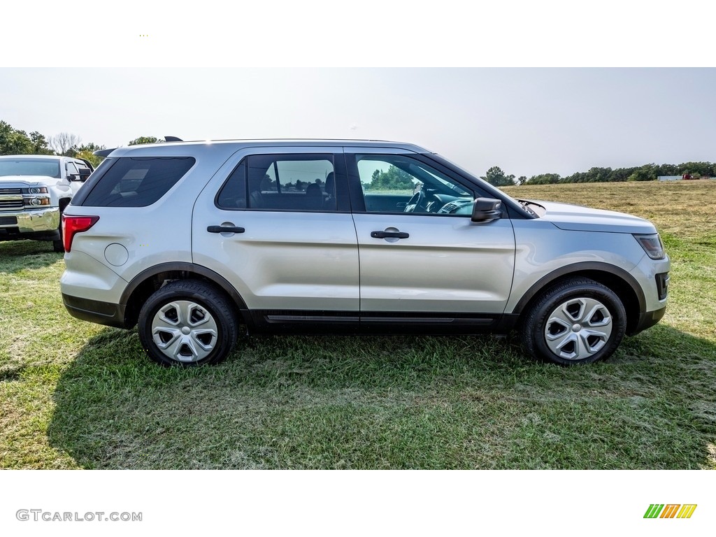 2018 Explorer Police Interceptor AWD - Ingot Silver / Ebony Black photo #3