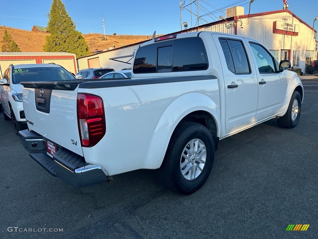 2019 Frontier SV Crew Cab - Glacier White / Steel photo #6