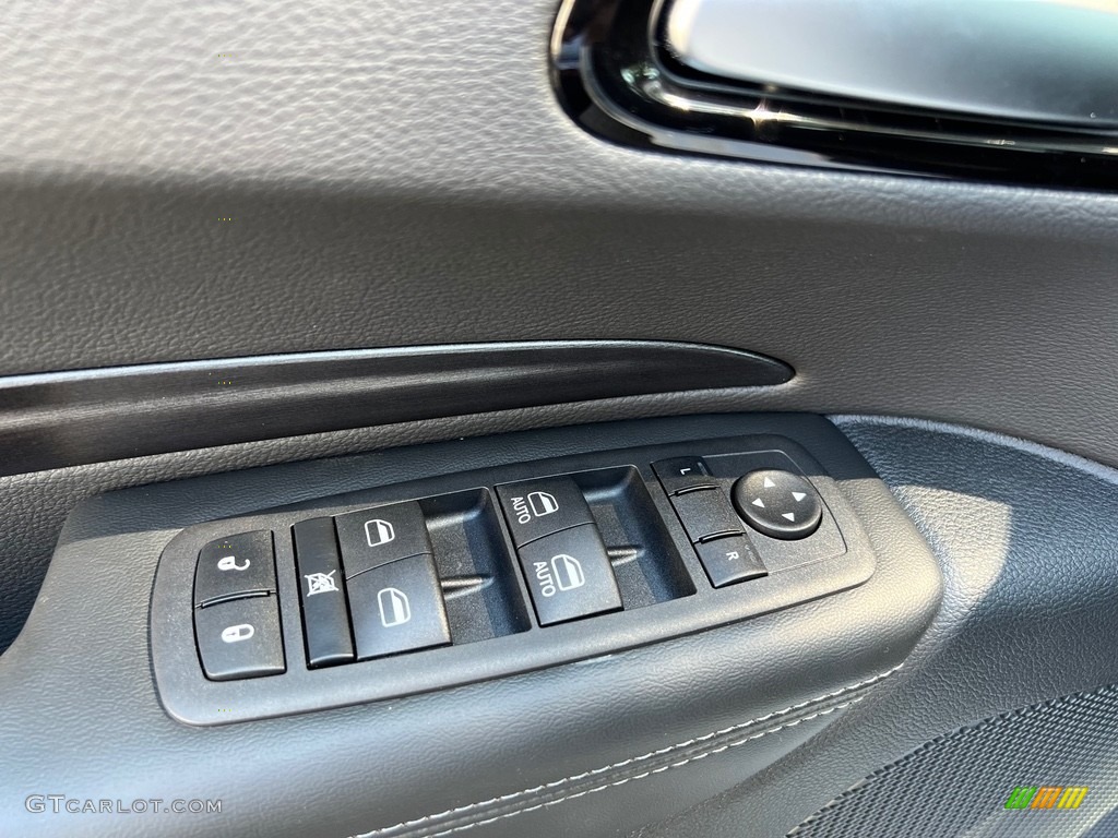 2023 Durango SXT Blacktop AWD - White Knuckle / Black photo #12