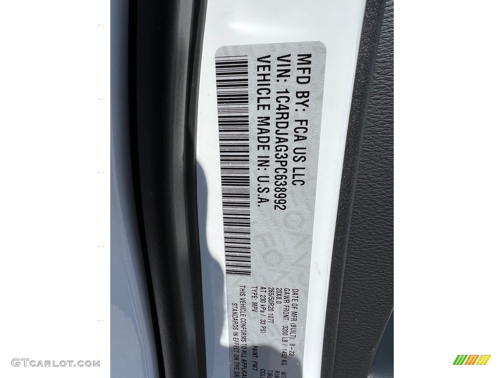 2023 Durango SXT Blacktop AWD - White Knuckle / Black photo #33