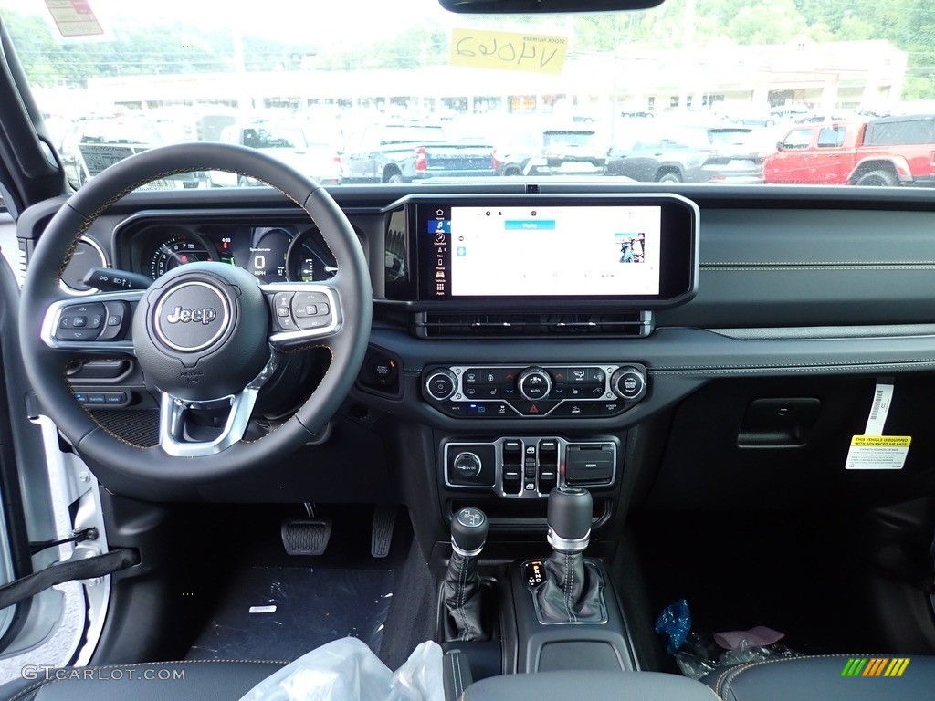 2024 Jeep Wrangler 4-Door Sahara 4xe Hybrid Black Dashboard Photo #146522722