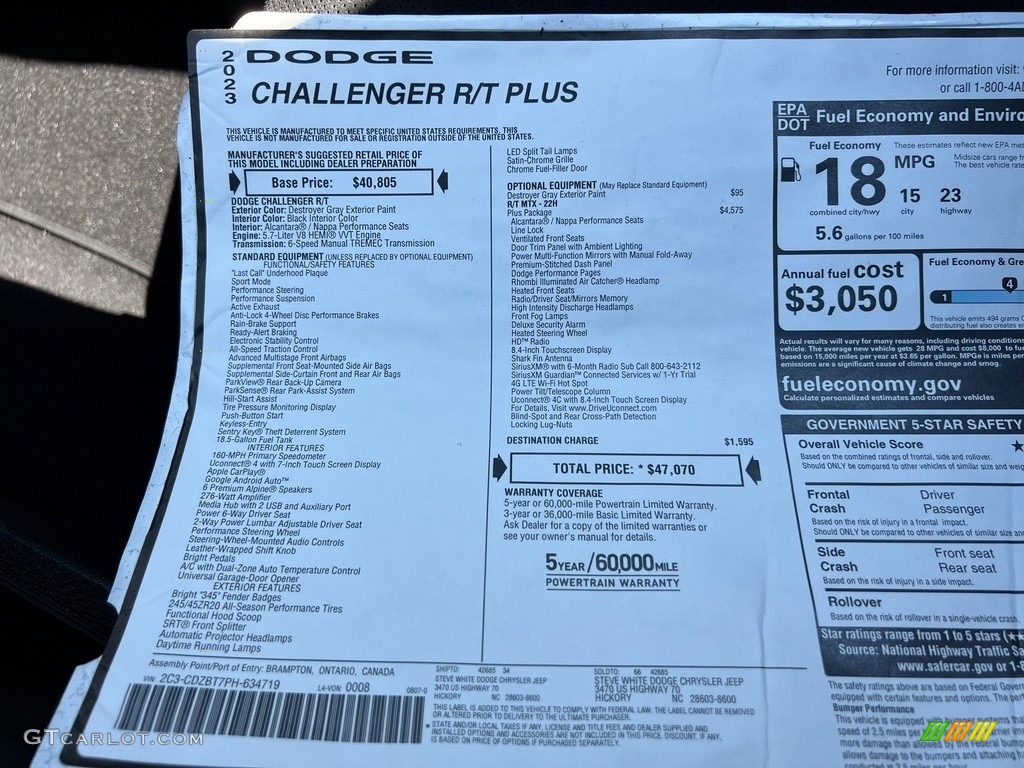 2023 Challenger R/T Plus - Destroyer Grey / Black photo #26