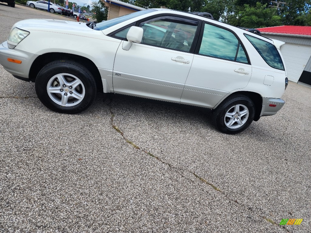 2002 RX 300 AWD - White Gold Crystal / Ivory photo #2