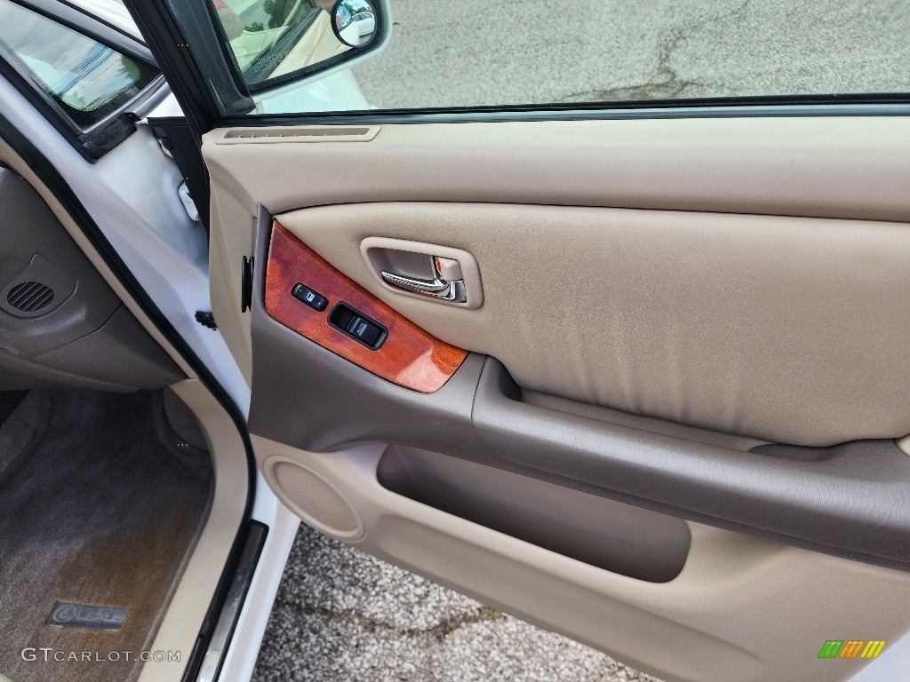 2002 RX 300 AWD - White Gold Crystal / Ivory photo #25
