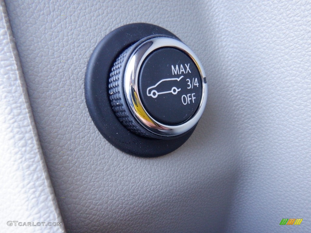 2019 Cadillac XT4 Premium Luxury AWD Controls Photo #146525690
