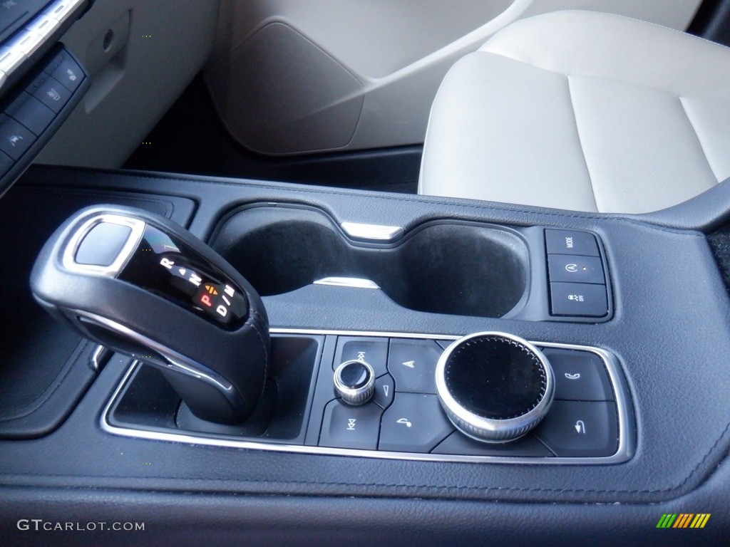 2019 Cadillac XT4 Premium Luxury AWD Transmission Photos