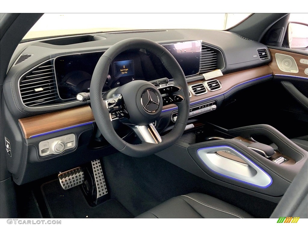 Black Interior 2024 Mercedes-Benz GLS 580 4Matic Photo #146526416