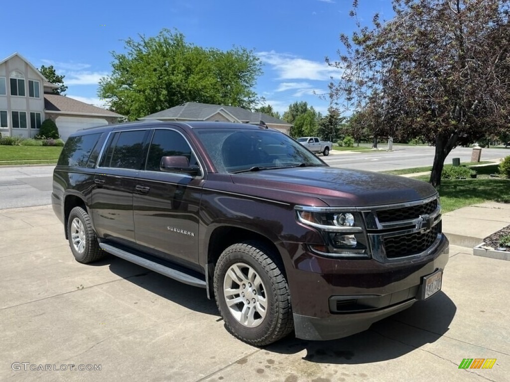 2020 Chevrolet Suburban LT 4WD Exterior Photos